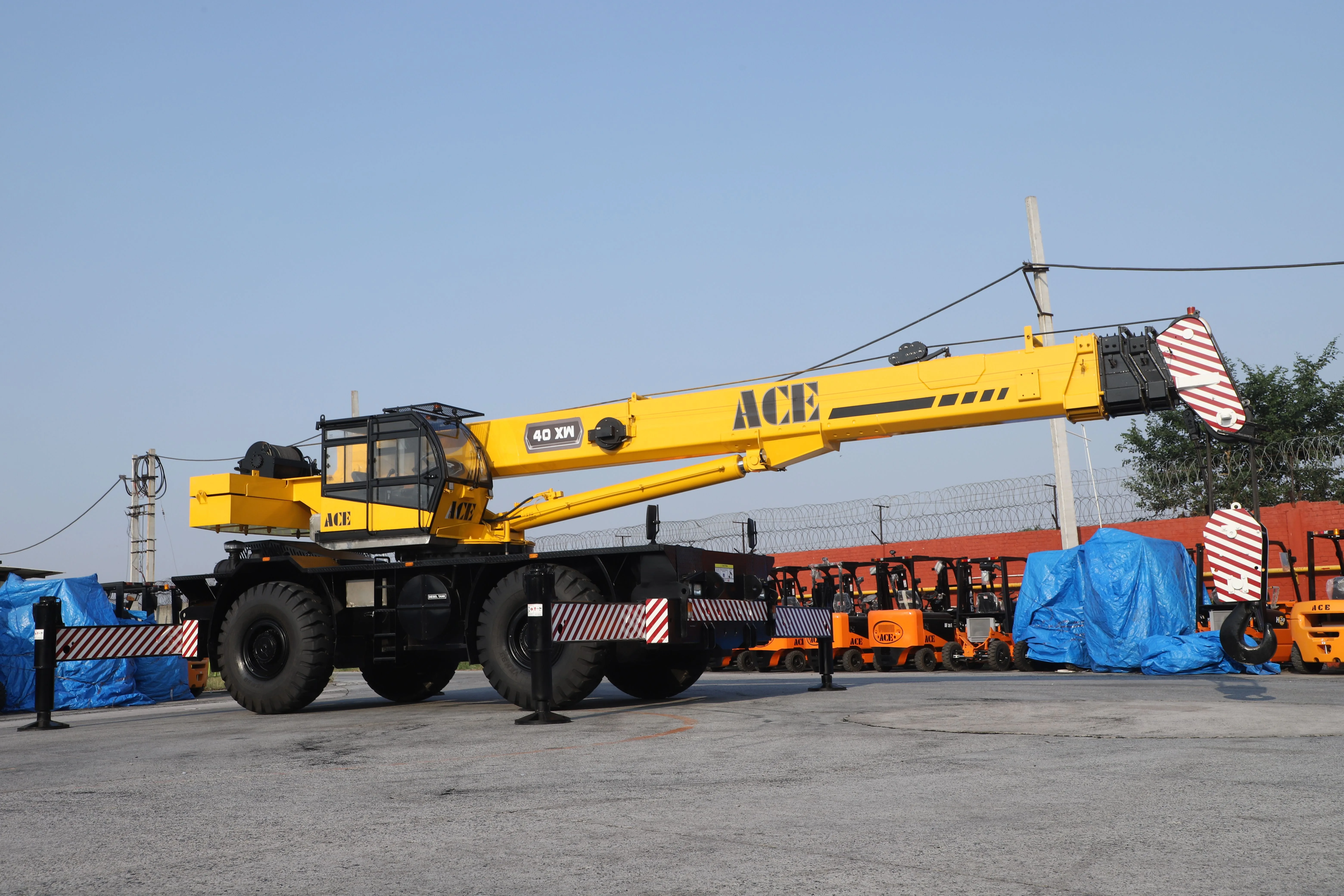 Grue compacte 30T-45T